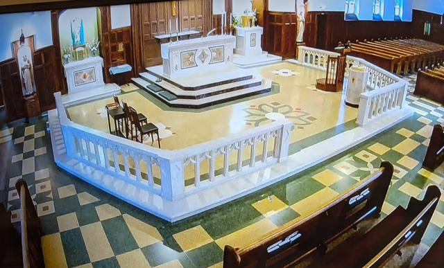 st james church altar